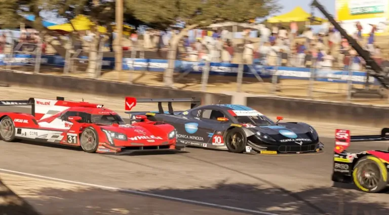 Criticas favorables para Forza Motorsport durante su lanzamiento